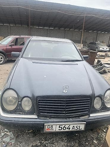 добовые стекла: Mercedes-Benz E-Class: 1996 г., 3.2 л, Автомат, Бензин, Седан — 1