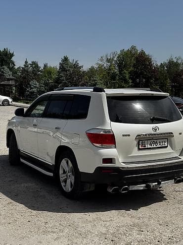 210 задний бампер: Toyota Highlander: 2011 г., 3.5 л, Автомат, Бензин, Кроссовер — 6