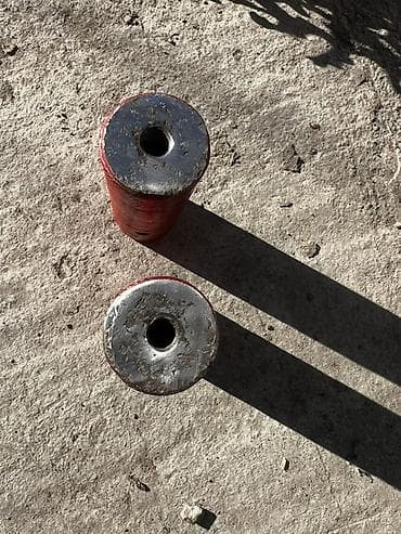 электро пилу: Пара стальных насадок/втулок цилиндрической формы, покрашенных в — 2