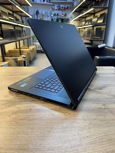 surface book: Игровой, Б/у, Intel Core i9 — 3