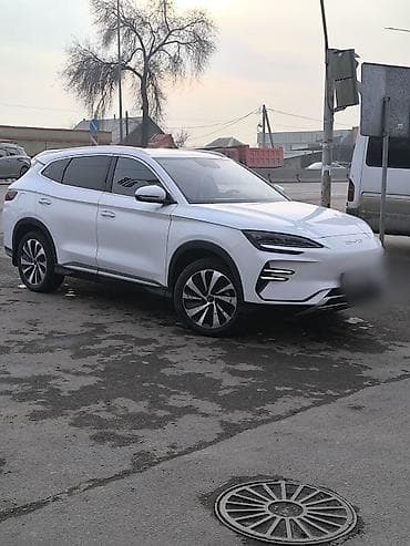 zeekr купить: BYD Song Plus: 2024 г., Электромобиль, Кроссовер — 2