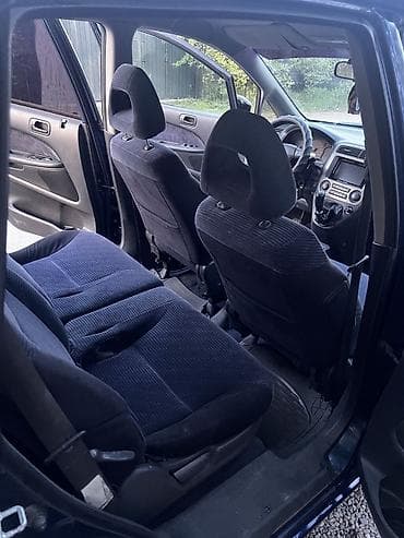 буксировка: Honda Stream: 2002 г., 1.7 л, Механика, Бензин, Минивэн — 9