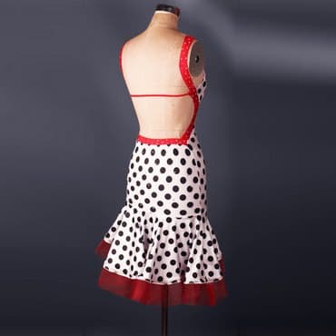 платья для спортивных бальных танцев для детей: 💃 Трикотажное платье для танцев в горошек с воланом — движение в ритме — 2