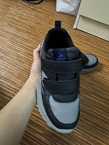 обувь италия: Кроссовки Demix для мальчика - Цвет: серый/тёмно‑синий/чёрный - — 2