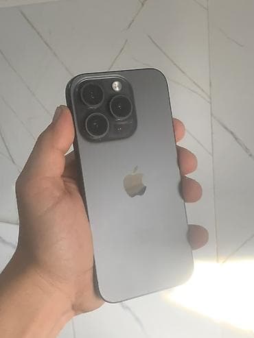 iphone11 телефон: IPhone 15 Pro, Б/у, 256 ГБ, Black Titanium, Защитное стекло, 81 % — 3