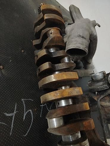 mazda mps: 602 дизель. Кален вал 10000 Турбина калектр 15000 - Коленвал — 1