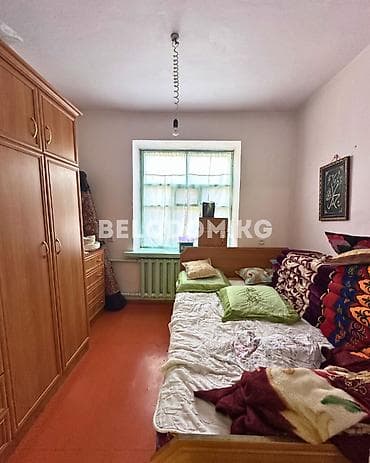Кыймылсыз мүлк: 🏠Продается дом в с. Садовое Нижняя зона, от трассы - 1км 🟡Кирпичный — 9