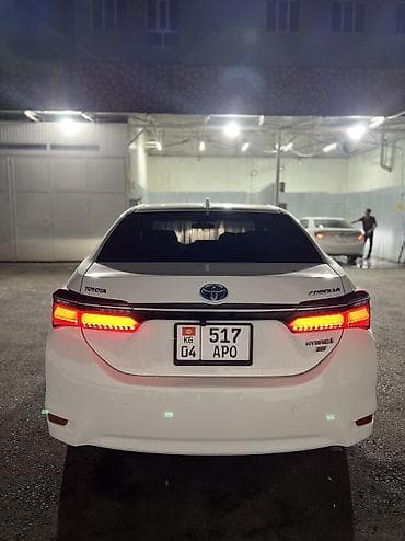 apollo solo: Toyota Corolla: 2018 г., 1.8 л, Автомат, Гибрид, Седан — 4