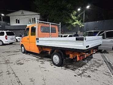 tesla 3: Легкий грузовик, Mercedes-Benz, Дубль, 3 т, Б/у — 5