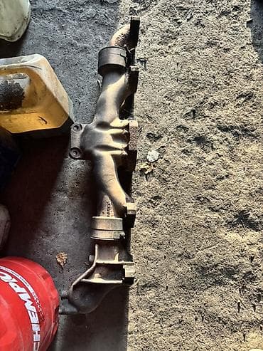 tesla model x: Коллектор Volvo — 1