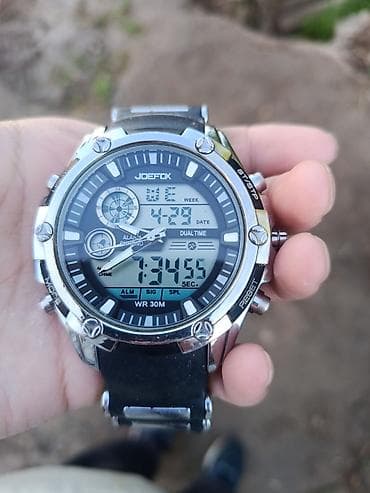 Жеке буюмдар: Спорттук сааттар саат, Таймер жана секунда өлчөгүч, Суу өткөрбөөчү, Эркектердики, Колдонулган — 1