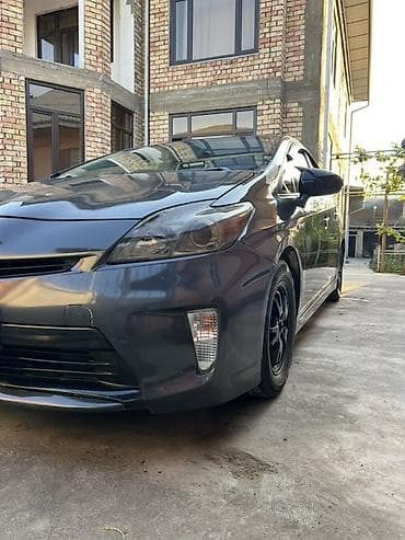 mazda 623: Toyota Prius: 2015 г., Вариатор, Гибрид, Хэтчбэк — 5