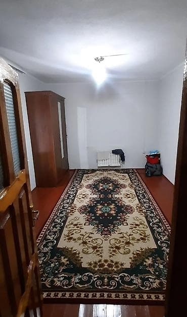 140000: 🏡 ПРОДАЁТСЯ ДОМ В АК-ОРГО 📍 Район: Ак-Орго ж/м 🏠 Дом: 4 комнаты 📐 — 4