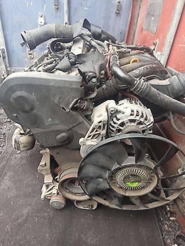 chrysler 2000: Другие детали для мотора — 10