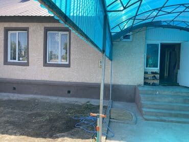 самые дешёвые дома: Үйдүн жарымы, 90 кв. м, 3 бөлмө, Менчик ээси — 8