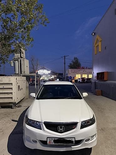 r18 235: Honda Accord: 2004 г., 2.4 л, Автомат, Бензин, Седан — 2