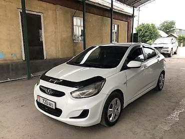 байд машина: Hyundai Solaris: 2013 г., 1.4 л, Кол менен иштөөчү, Бензин, Седан — 1