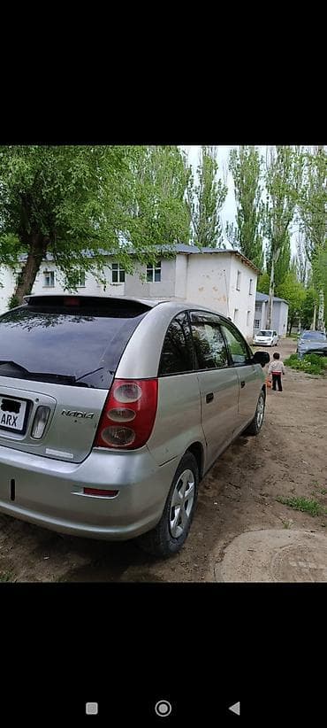 тайота noax: Toyota Nadia: 2000 г., 2 л, Автомат, Бензин, Универсал — 4