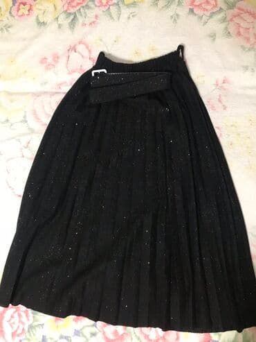 спортивное оборудование: Продаю вещи разные женские и детские,по подробней пишите в лс.Вещи в — 12