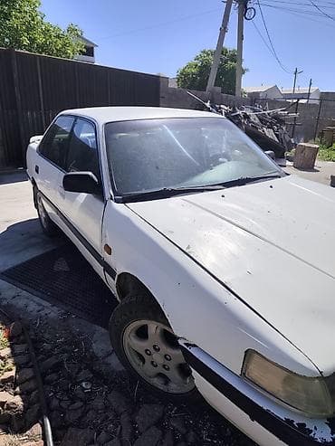 только обмен авто: Mazda 626: 1987 г., 2 л, Механика, Бензин, Седан — 6