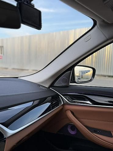 BMW: BMW 5 series: 2019 г., 2 л, Автомат, Бензин, Седан — 10