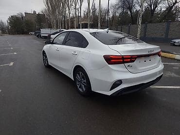 машины с кореи: Kia K3: 2021 г., 1.6 л, Вариатор, Бензин, Седан — 4
