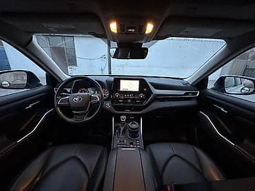 corolla 2016: Toyota Highlander: 2023 г., Автомат, Бензин, Внедорожник — 4