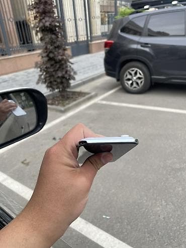 iphone se2 цена: IPhone Air, Б/у, 256 ГБ, White Titanium, Защитное стекло, Чехол, Кабель, 100 % — 9