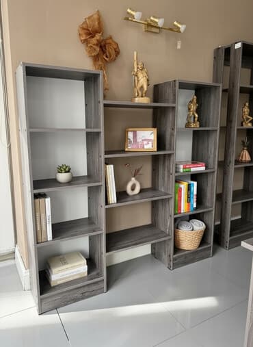 хлебный стеллаж: Модульный стеллаж из ЛДСП в серо-дубовом декоре. - Комплект из трёх — 1