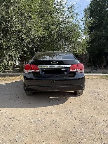 Транспорт: Chevrolet Cruze: 2013 г., 1.6 л, Механика, Бензин, Седан — 3