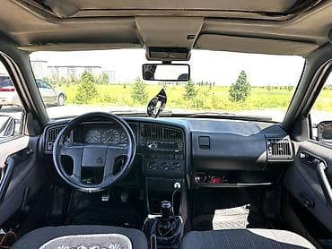 bmv e32: Volkswagen Passat Variant: 1990 г., 1.8 л, Механика, Бензин, Универсал — 7