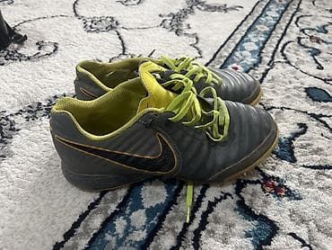 обувь женские бу: Мужские кроссовки, 38.5, 39, 39.5, Nike, Б/у, цвет - Серый — 1