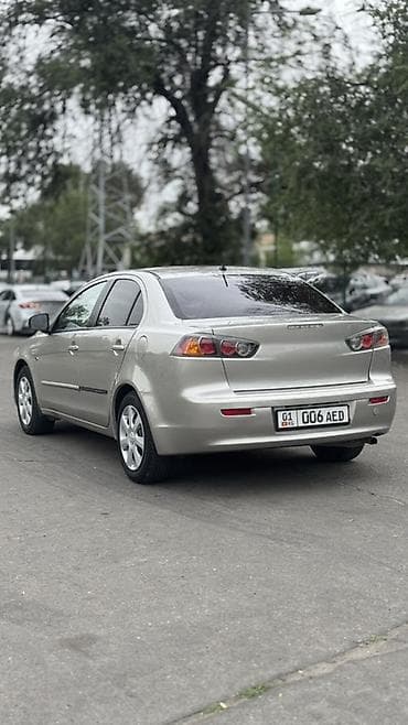 королла 2015: Mitsubishi Lancer: 2015 г., 2 л, Автомат, Бензин, Седан — 6