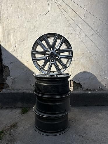 Диски: Литые Диски R 18 Lexus, Комплект, отверстий - 5 — 2