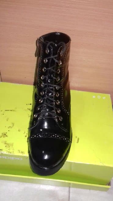 деми ботильоны: Ботинки на каблуках, демисезонные, женские, в идеальном состоянии — 1