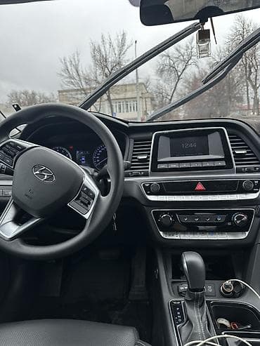 spark 7: Hyundai Sonata: 2020 г., Автомат, Газ, Седан — 7