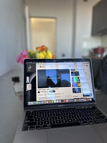 iphone xs pro: Apple MacBook Pro 13" + Apple Magic Mouse Компактный ноутбук Apple — 3