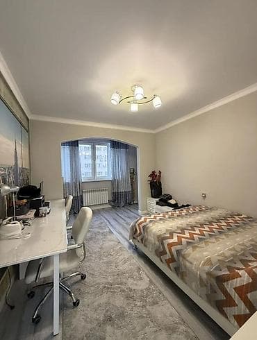 4гор болница: 4 комнаты, 105 м², 106 серия улучшенная, 4 этаж, Дизайнерский ремонт — 1