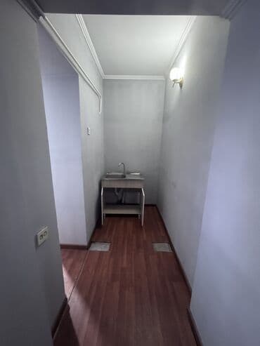 салон красаты аренда: Продаю Продажа офисов 80 м², Без ремонта, Без мебели, Многоэтажное здание, 1 этаж — 7