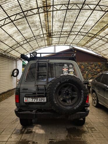 авто алам: Toyota Land Cruiser: 1997 г., 4.5 л, Автомат, Газ, Жол тандабас — 4