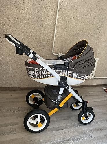 Коляски: Коляска, цвет - Коричневый, Б/у — 1