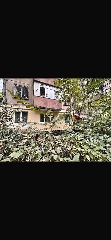 1: 2 комнаты, 44 м², 8 мкр 104 серия, 1 этаж, Косметический ремонт — 4
