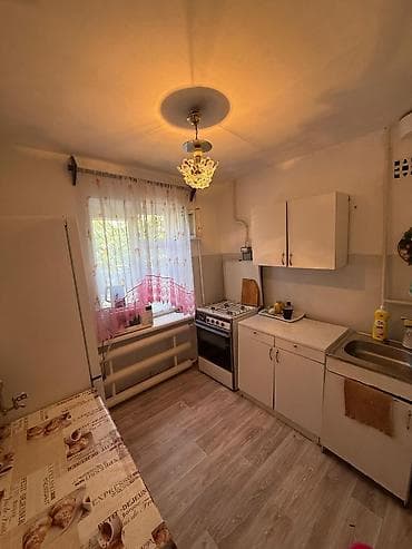 9 хутор бишкек: 3 комнаты, 54 м², 1 этаж, Старый ремонт — 4