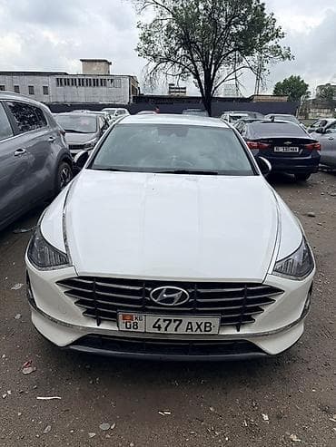 Hyundai Sonata: 2019 г., 2 л, Автомат, Газ, Седан