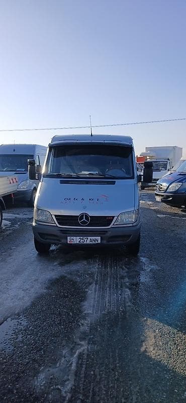 civic 2007: Легкий грузовик, Mercedes-Benz — 1