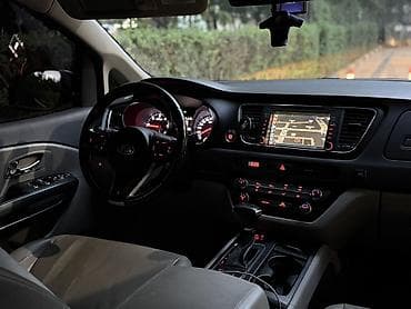 sprinter 516: Kia Carnival: 2017 г., 2.2 л, Автомат, Дизель, Минивэн — 7