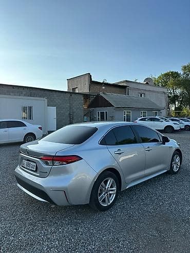Унаа: Toyota Levin: 2020 г., 1.8 л, Вариатор, Гибрид, Седан — 4
