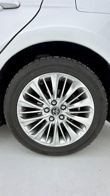 ключи б у: Toyota Camry: 2018 г., 2.5 л, Вариатор, Гибрид, Седан — 8