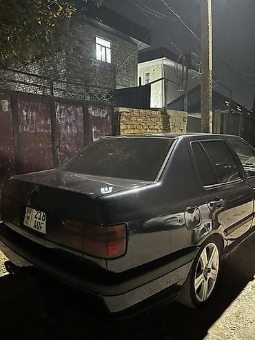 фольксваген гольф венто: Volkswagen Vento: 1992 г., 1.6 л, Ручные, Бензин, Седан — 4