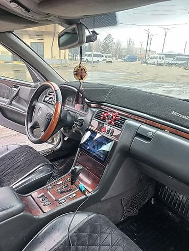w163 ml: Mercedes-Benz E-Class: 2001 г., Автомат, Седан — 3